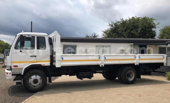 Buy Used Nissan UD White Truck in Mbabane in Manzini Buy Used Nissan UD White Truck in Mbabane in Manzini