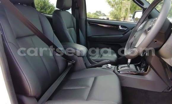 Buy Used Isuzu D–MAX White Car in Mbabane in Manzini Buy Used Isuzu D–MAX White Car in Mbabane in Manzini