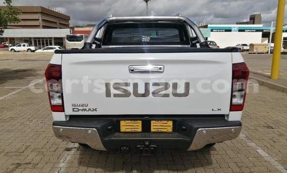 Buy Used Isuzu D–MAX White Car in Mbabane in Manzini Buy Used Isuzu D–MAX White Car in Mbabane in Manzini
