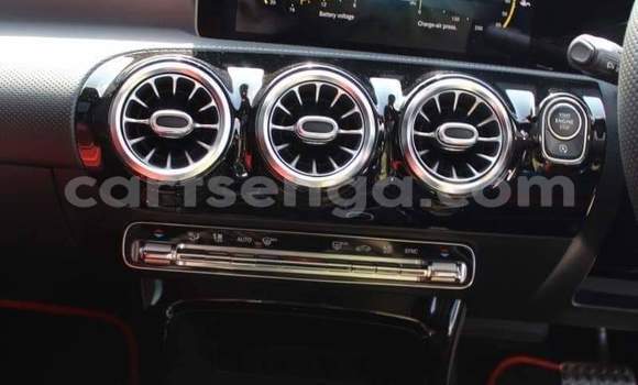 Acheter Occasion Voiture Mercedes‒Benz A–Class Blanc à Hlatikulu, Shiselweni District Acheter Occasion Voiture Mercedes‒Benz A–Class Blanc à Hlatikulu, Shiselweni District