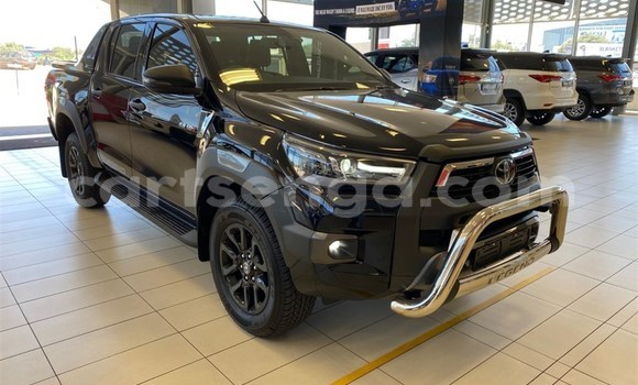 Nunua Ilio tumika Toyota Hilux Black Gari ndani ya Ezulwini nchini Hhohho Nunua Ilio tumika Toyota Hilux Black Gari ndani ya Ezulwini nchini Hhohho