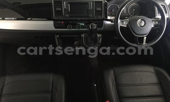 Acheter Occasion Voiture Volkswagen Caravelle Blanc à Mbabane, Manzini Acheter Occasion Voiture Volkswagen Caravelle Blanc à Mbabane, Manzini