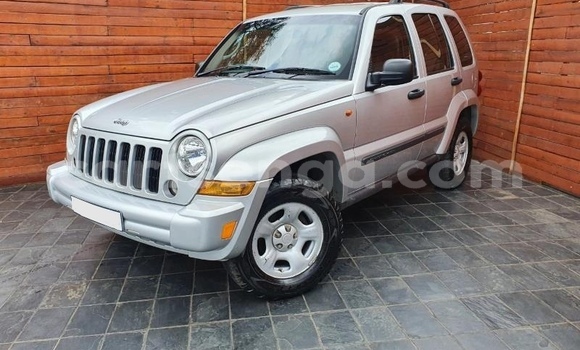 Acheter Occasion Voiture Jeep Cherokee Gris à Big Bend, Lubombo Acheter Occasion Voiture Jeep Cherokee Gris à Big Bend, Lubombo