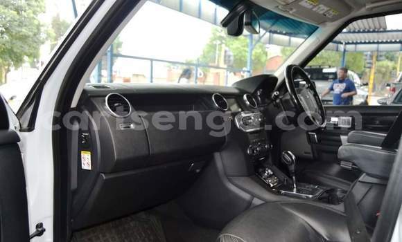 Acheter Occasion Voiture Land Rover Discovery Blanc à Big Bend, Lubombo District Acheter Occasion Voiture Land Rover Discovery Blanc à Big Bend, Lubombo District