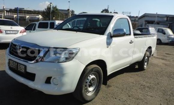 Acheter Occasion Voiture Toyota Hilux Blanc à Mbabane, Manzini Acheter Occasion Voiture Toyota Hilux Blanc à Mbabane, Manzini
