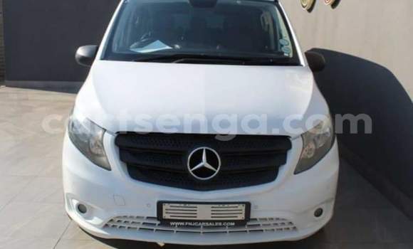 Buy Used Mercedes‒Benz Vito Silver Car in Ezulwini in Hhohho Buy Used Mercedes‒Benz Vito Silver Car in Ezulwini in Hhohho