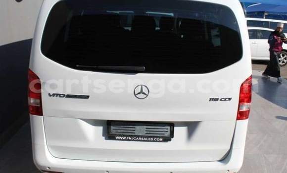 Buy Used Mercedes‒Benz Vito Silver Car in Ezulwini in Hhohho Buy Used Mercedes‒Benz Vito Silver Car in Ezulwini in Hhohho