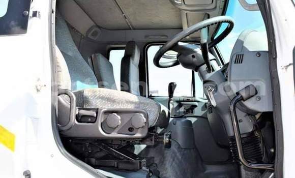 Acheter Occasion Utilitaire Nissan UD Blanc à Ezulwini, Hhohho Acheter Occasion Utilitaire Nissan UD Blanc à Ezulwini, Hhohho