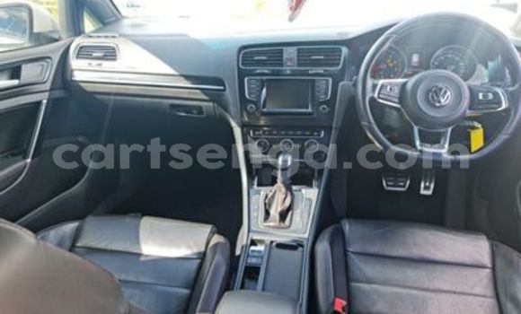 Acheter Occasion Voiture Volkswagen Golf Blanc à Ezulwini, Hhohho Acheter Occasion Voiture Volkswagen Golf Blanc à Ezulwini, Hhohho
