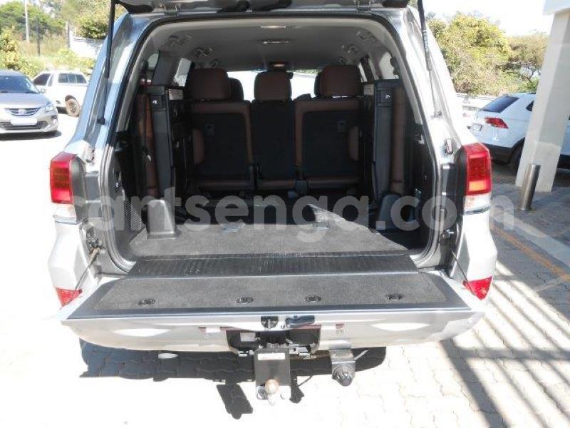 Big with watermark toyota land cruiser manzini mbabane 23155