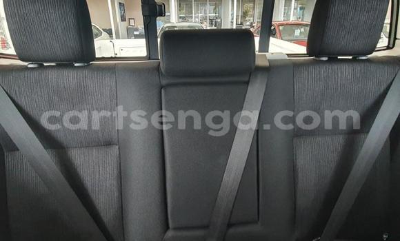 Buy Used Toyota Hilux White Car in Ezulwini in Hhohho Buy Used Toyota Hilux White Car in Ezulwini in Hhohho