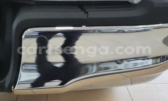 Buy Used Toyota Hilux White Car in Ezulwini in Hhohho Buy Used Toyota Hilux White Car in Ezulwini in Hhohho