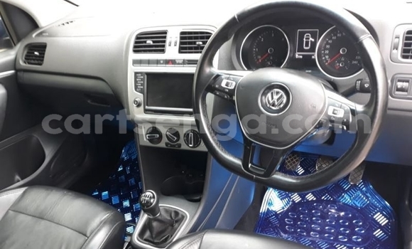 Acheter Occasion Voiture Volkswagen Polo Bleu à Bulembu, Hhohho Acheter Occasion Voiture Volkswagen Polo Bleu à Bulembu, Hhohho