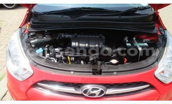Acheter Occasion Voiture Hyundai i10 Rouge à Vuvulane, Lubombo District Acheter Occasion Voiture Hyundai i10 Rouge à Vuvulane, Lubombo District