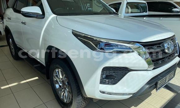 Acheter Occasion Voiture Toyota Fortuner Blanc à Manzini, Manzini