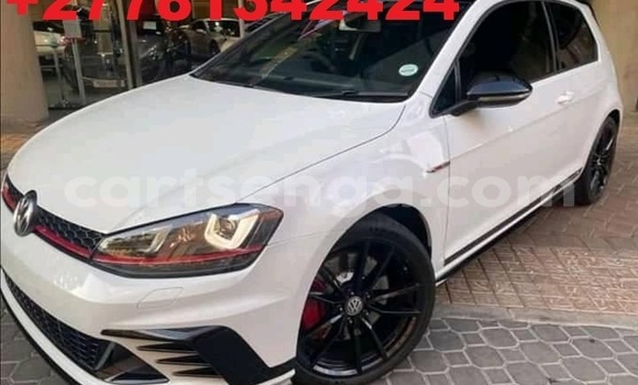 Acheter Occasion Voiture Volkswagen Golf GTI Blanc à Mbabane, Manzini