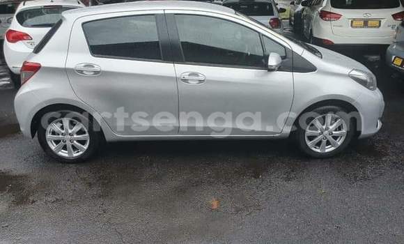 Nunua Ilio tumika Toyota Yaris Silver Gari ndani ya Malkerns nchini Manzini Nunua Ilio tumika Toyota Yaris Silver Gari ndani ya Malkerns nchini Manzini