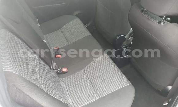 Nunua Ilio tumika Toyota Yaris Silver Gari ndani ya Malkerns nchini Manzini Nunua Ilio tumika Toyota Yaris Silver Gari ndani ya Malkerns nchini Manzini