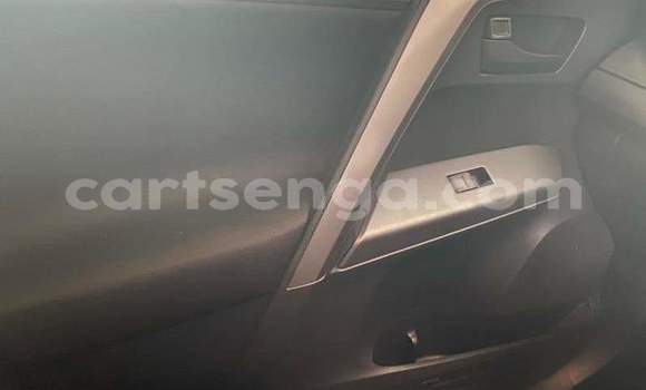 Acheter Occasion Voiture Toyota RAV4 Blanc à Tabankulu, Lubombo District Acheter Occasion Voiture Toyota RAV4 Blanc à Tabankulu, Lubombo District