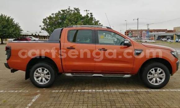Buy Used Ford Ranger Beige Car in Tshaneni in Lubombo Buy Used Ford Ranger Beige Car in Tshaneni in Lubombo