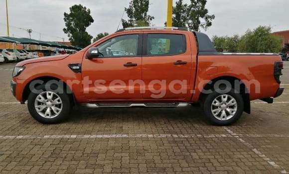Buy Used Ford Ranger Beige Car in Tshaneni in Lubombo Buy Used Ford Ranger Beige Car in Tshaneni in Lubombo