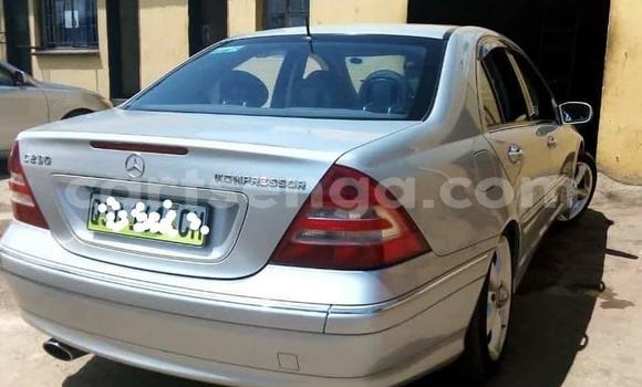 Buy Used Mercedes‒Benz C–Class Silver Car in Bhunya in Manzini Buy Used Mercedes‒Benz C–Class Silver Car in Bhunya in Manzini