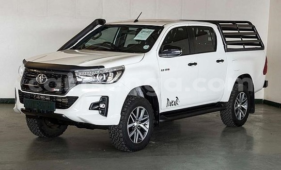 Buy Used Toyota Hilux White Car in Mbabane in Manzini Buy Used Toyota Hilux White Car in Mbabane in Manzini