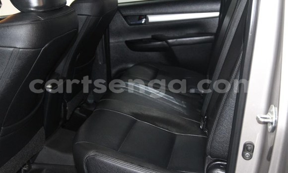 Buy Used Toyota Hilux Silver Car in Mbabane in Manzini Buy Used Toyota Hilux Silver Car in Mbabane in Manzini