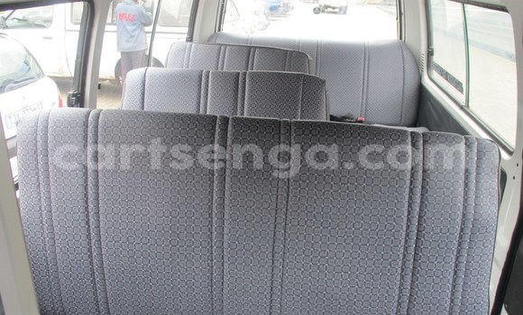 Buy Used Toyota Hiace White Car in Mbabane in Manzini Buy Used Toyota Hiace White Car in Mbabane in Manzini