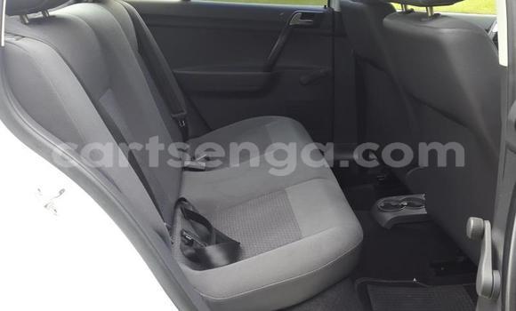 Nunua Ilio tumika Volkswagen Polo White Gari ndani ya Ezulwini nchini Hhohho Nunua Ilio tumika Volkswagen Polo White Gari ndani ya Ezulwini nchini Hhohho