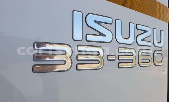 Acheter Occasion Utilitaire Isuzu FTR 850 Blanc à Mbabane, Manzini Acheter Occasion Utilitaire Isuzu FTR 850 Blanc à Mbabane, Manzini