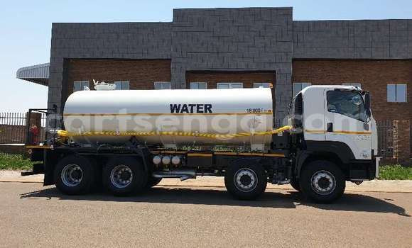 Acheter Occasion Utilitaire Isuzu FTR 850 Blanc à Mbabane, Manzini Acheter Occasion Utilitaire Isuzu FTR 850 Blanc à Mbabane, Manzini