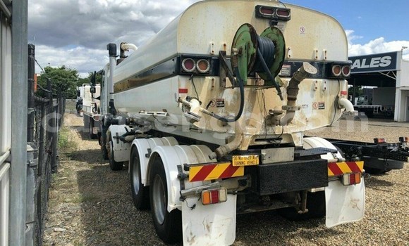 Acheter Occasion Utilitaire Iveco Cargo Blanc à Mbabane, Manzini Acheter Occasion Utilitaire Iveco Cargo Blanc à Mbabane, Manzini