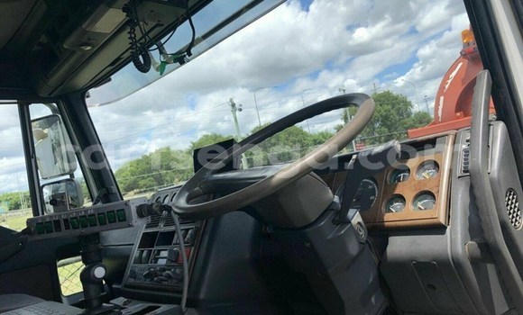 Acheter Occasion Utilitaire Iveco Cargo Blanc à Mbabane, Manzini Acheter Occasion Utilitaire Iveco Cargo Blanc à Mbabane, Manzini