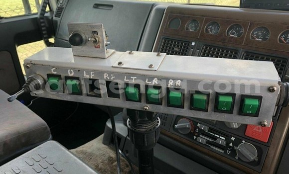 Acheter Occasion Utilitaire Iveco Cargo Blanc à Mbabane, Manzini Acheter Occasion Utilitaire Iveco Cargo Blanc à Mbabane, Manzini