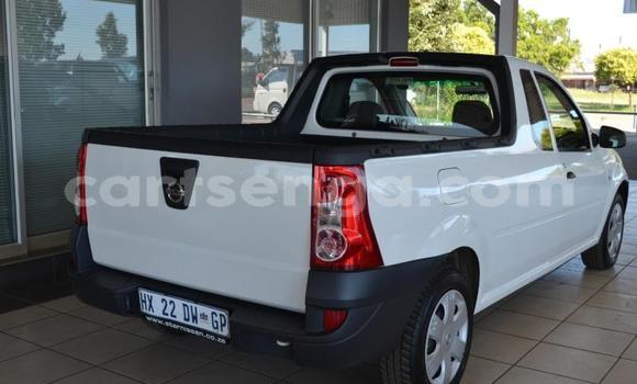 Acheter Occasion Voiture Nissan NP 300 Blanc à Mbabane, Manzini Acheter Occasion Voiture Nissan NP 300 Blanc à Mbabane, Manzini