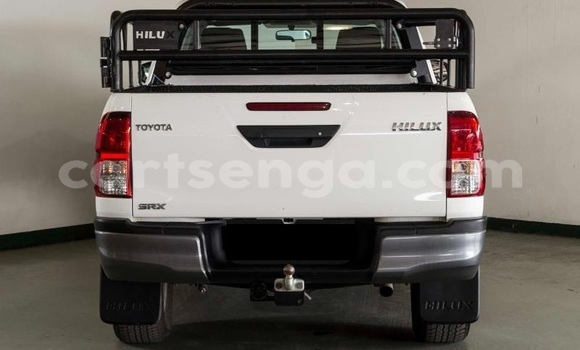 Acheter Occasion Voiture Toyota Hilux Blanc à Mbabane, Manzini Acheter Occasion Voiture Toyota Hilux Blanc à Mbabane, Manzini