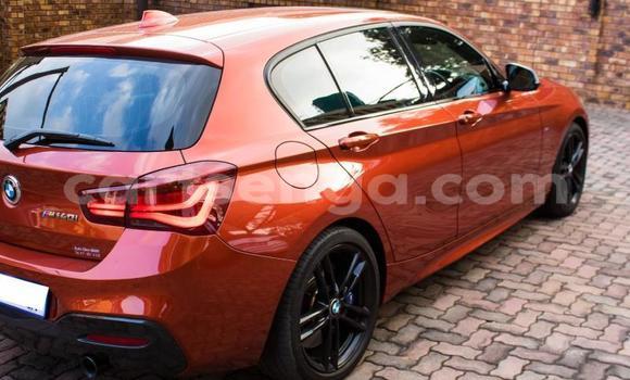 Nunua Ilio tumika BMW 1–Series Red Gari ndani ya Hlatikulu nchini Wilaya ya Shiselweni Nunua Ilio tumika BMW 1–Series Red Gari ndani ya Hlatikulu nchini Wilaya ya Shiselweni
