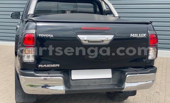 Nunua Ilio tumika Toyota Hilux Black Gari ndani ya Ezulwini nchini Hhohho Nunua Ilio tumika Toyota Hilux Black Gari ndani ya Ezulwini nchini Hhohho