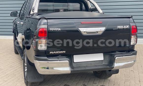 Nunua Ilio tumika Toyota Hilux Black Gari ndani ya Ezulwini nchini Hhohho Nunua Ilio tumika Toyota Hilux Black Gari ndani ya Ezulwini nchini Hhohho