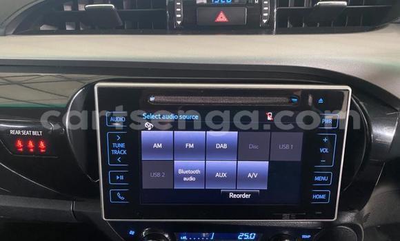 Nunua Ilio tumika Toyota Hilux Black Gari ndani ya Ezulwini nchini Hhohho Nunua Ilio tumika Toyota Hilux Black Gari ndani ya Ezulwini nchini Hhohho