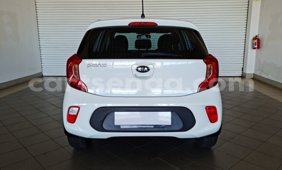 Nunua Ilio tumika Kia Picanto White Gari ndani ya Ezulwini nchini Hhohho Nunua Ilio tumika Kia Picanto White Gari ndani ya Ezulwini nchini Hhohho