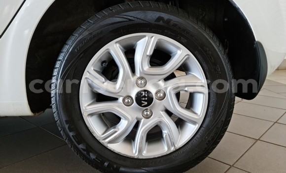 Nunua Ilio tumika Kia Picanto White Gari ndani ya Ezulwini nchini Hhohho Nunua Ilio tumika Kia Picanto White Gari ndani ya Ezulwini nchini Hhohho