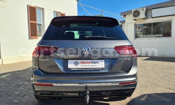 Acheter Occasion Voiture Volkswagen Tiguan Gris à Mbabane, Manzini Acheter Occasion Voiture Volkswagen Tiguan Gris à Mbabane, Manzini