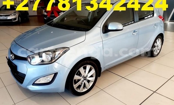 Nunua Ilio tumika Hyundai i20 Blue Gari ndani ya Mbabane nchini Manzini Nunua Ilio tumika Hyundai i20 Blue Gari ndani ya Mbabane nchini Manzini