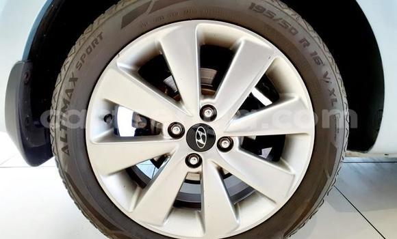 Acheter Occasion Voiture Hyundai i20 Bleu à Mbabane, Manzini Acheter Occasion Voiture Hyundai i20 Bleu à Mbabane, Manzini