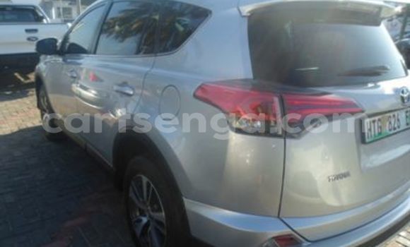 Acheter Occasion Voiture Toyota RAV4 Gris à Big Bend, Lubombo Acheter Occasion Voiture Toyota RAV4 Gris à Big Bend, Lubombo