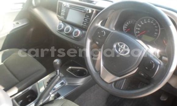 Acheter Occasion Voiture Toyota RAV4 Gris à Big Bend, Lubombo Acheter Occasion Voiture Toyota RAV4 Gris à Big Bend, Lubombo