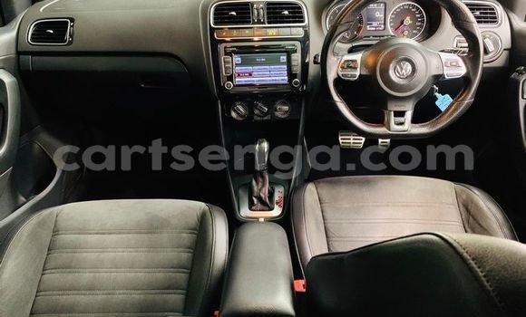 Nunua Ilio tumika Volkswagen Golf GTI Silver Gari ndani ya Bulembu nchini Hhohho Nunua Ilio tumika Volkswagen Golf GTI Silver Gari ndani ya Bulembu nchini Hhohho