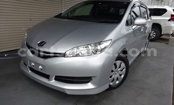 Buy Used Toyota Wish Silver Car in Mbabane in Manzini Buy Used Toyota Wish Silver Car in Mbabane in Manzini